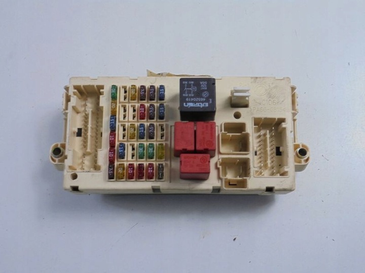 фото №6, Fiat stilo коробка предохранителей 51711819