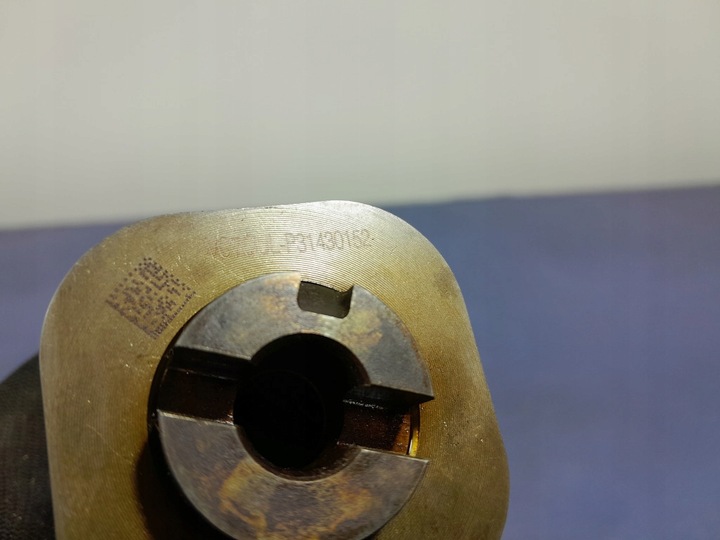 фото №7, Volvo xc90 ii 2.0 t8 b4204t27 320 km вал розподільний вал випускний 31430152