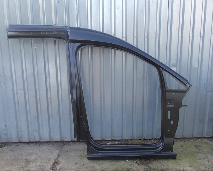 фото №10, Vw caddy крило обшивка bok правий зад 2k3809604f