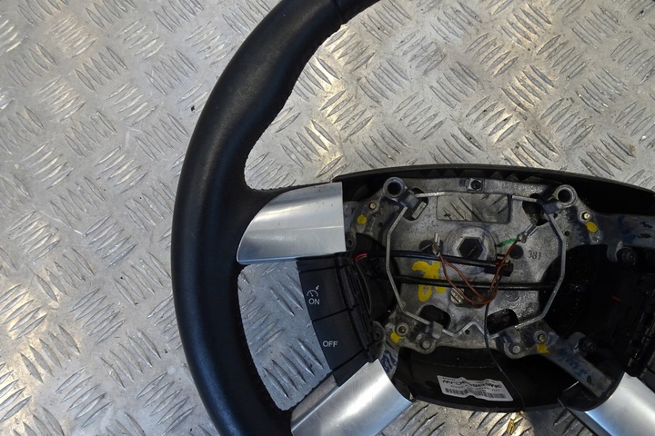 фото №8, Ford kuga mk1 кермо багатофункціональна багатофункціональний 08-