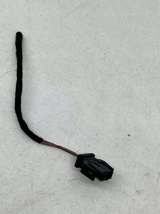 фото №10, Audi volkswagen seat skoda штекер разъём соединитель + шланг 893971632