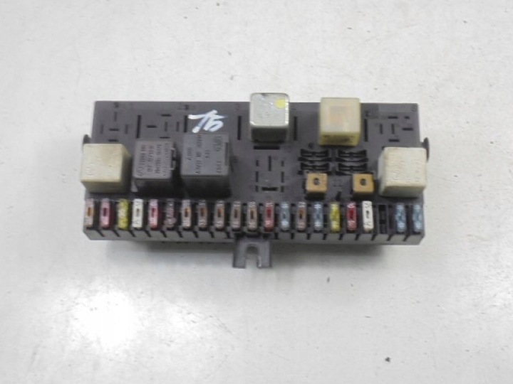 фото №5, Alfa romeo 75 коробка запобіжників 161004003001