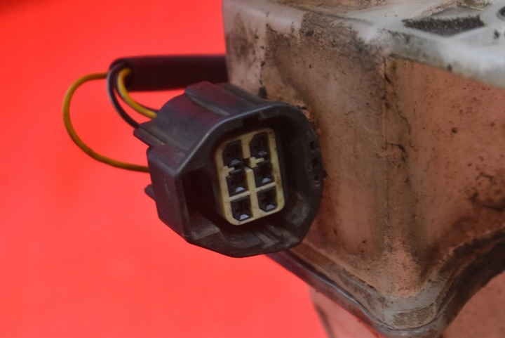 фото №7, Бачок склоомивача 8659490 volvo xc90 1 i 2.9 t6 272 km 02-06