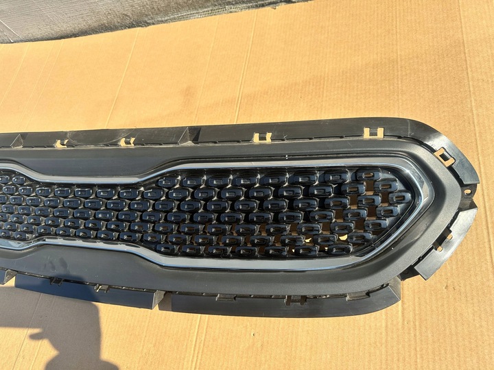 фото №3, Решітка радіатора решітка kia niro i оригінал оригінальний номер