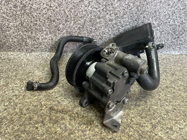 фото №6, Насос гидроусилитель kolko бачок mercedes w207 3.5 v6 cdi 642.838 org