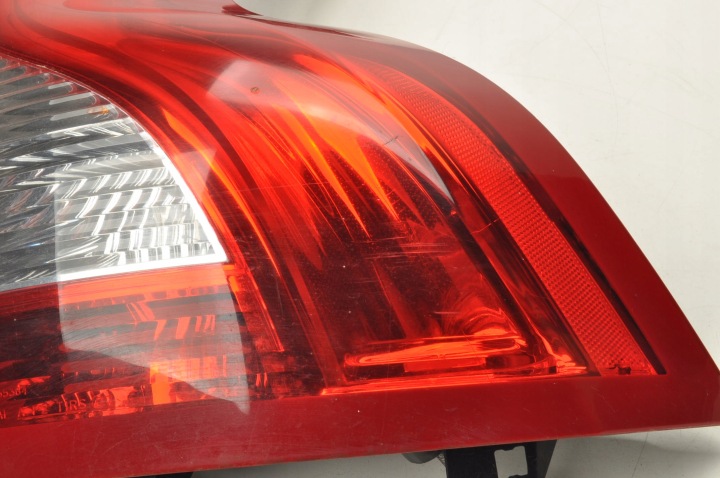 фото №8, Volvo xc60 i фара права задня праве зад 89504241 suv