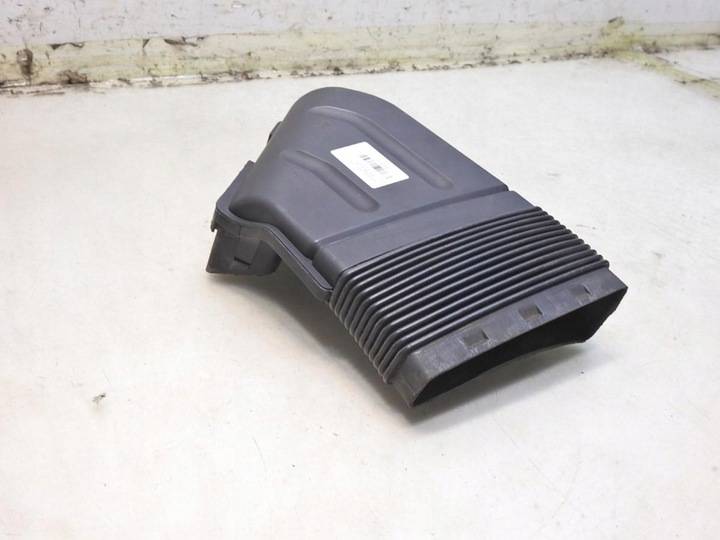 фото №6, Впуск воздуховод воздуха audi a4 b7 2.0 tfsi 8e0129617d