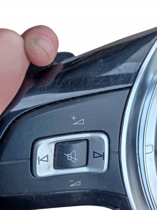 фото №6, Volkswagen passat b8 кермо шкіряний мультифункція 5q0419091