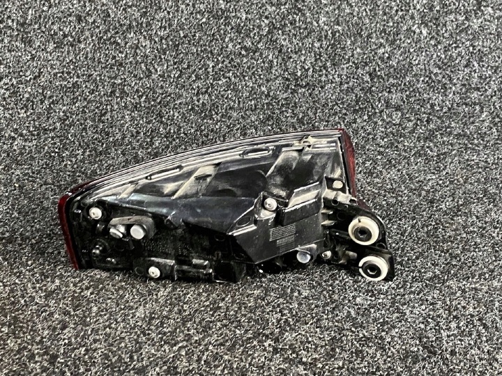 фото №9, Audi a5 b9 фара динамичная правая зад задняя 8w6945092d