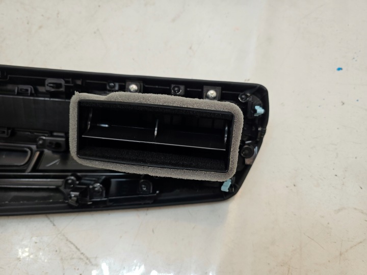 фото №10, Honda hr-v iii 21- молдинг dekor ґрати панелі розподільчої 772503w0a100 usa