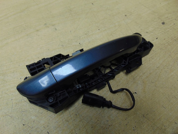 фото №7, Ручка зовнішня права перед vw passat cc