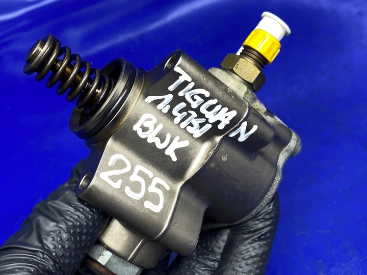 фото №11, Насос топлива vw tiguan golf v audi seat bwk 1.4 tsi 03c127025t
