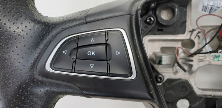 фото №13, Ford focus mk3 кермо шкіряний шкіра st line st-line stline тюнінг