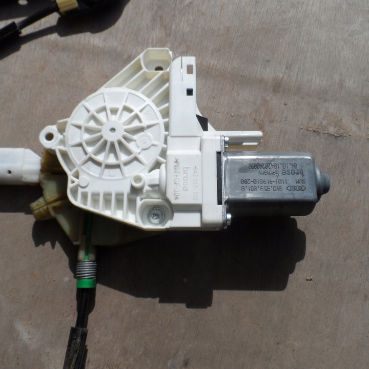 фото №6, Механізм двигунчик підйомник вікна перед зад audi a7 11r