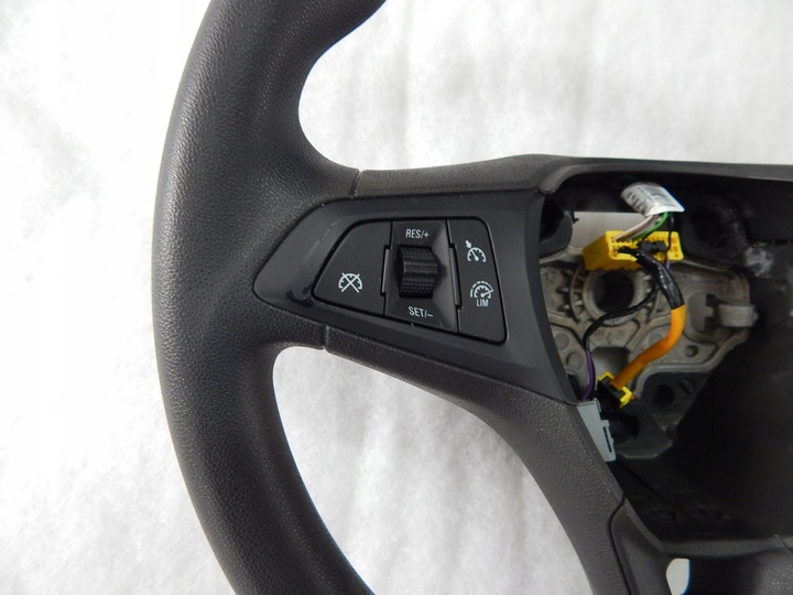 фото №9, Opel astra k v - руль мультифункция