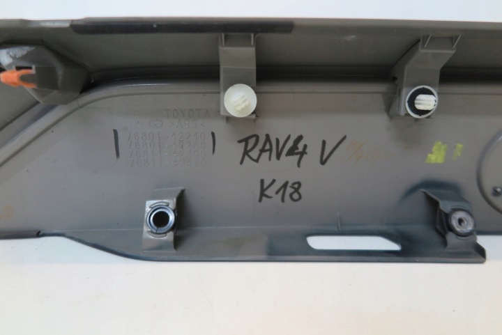 фото №11, Накладка молдинг крышки зад багажника toyota rav4 v 76801-42240