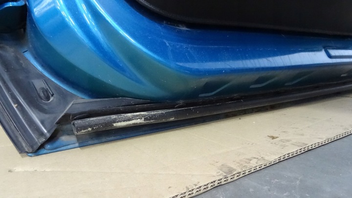 фото №12, Peugeot 207 двері праві перед 5d hb kmud