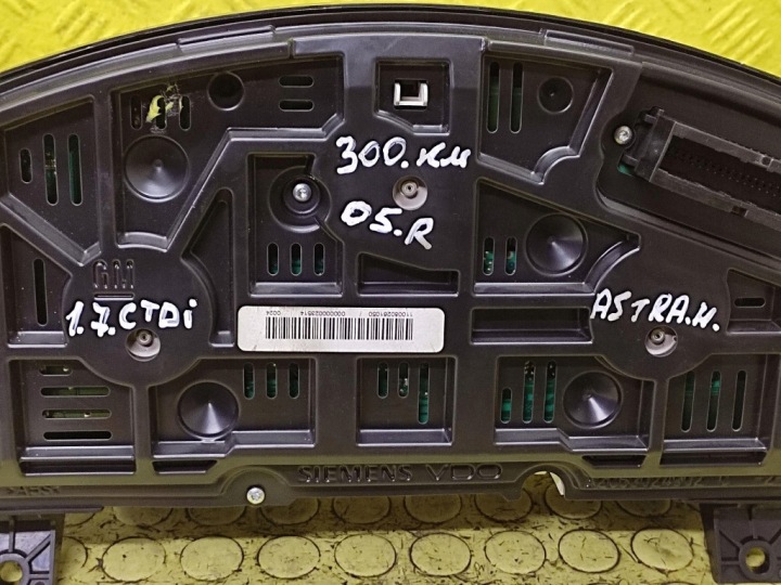 фото №7, Opel astra h 1.7 cdti панель приборов 13216684