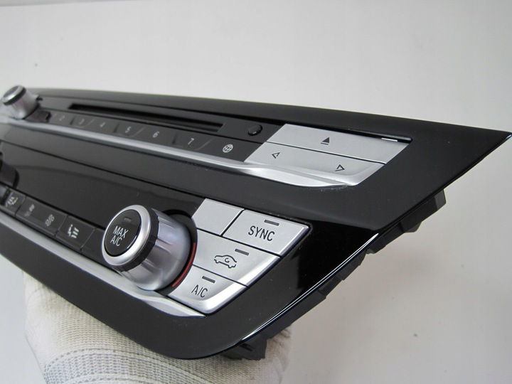 фото №7, Панель кондиционера воздуховод bmw g01 g02 x3 x4 7951978