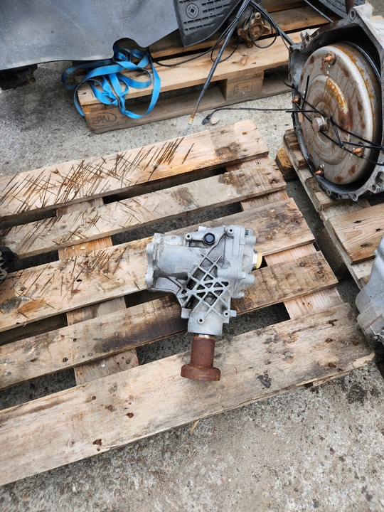 фото №1, Редуктор коробки коробки передач volvo xc60 xc70 p31492837