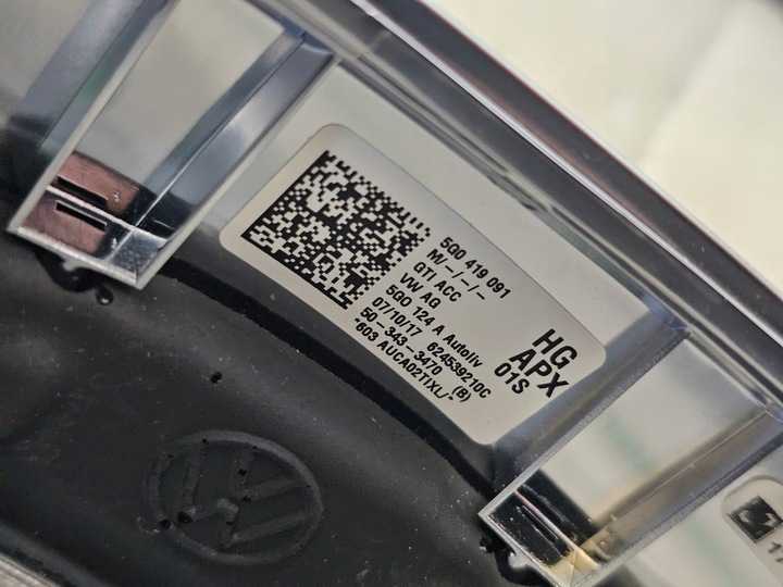 фото №13, Руль мультифункция кожа vw golf vii gti красная нитка 5g0419091hg