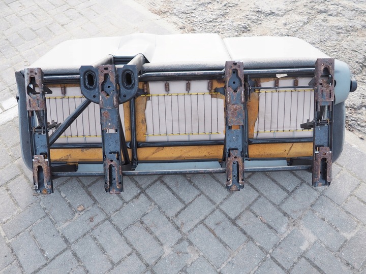 фото №13, Trafic ii vivaro диван сиденья лавка 2 ряд очень красивый