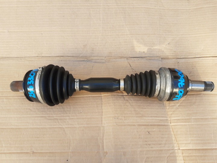 фото №1, Mercedes a w176 b w246 cla w117 cdi ліва піввісь перед a2463307600