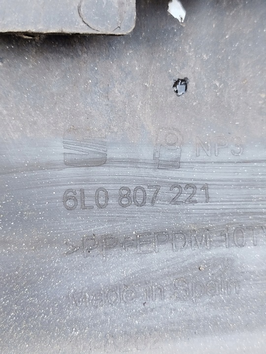 фото №14, Бампер перед seat ibiza 3 iii 6l0807221 ls1h