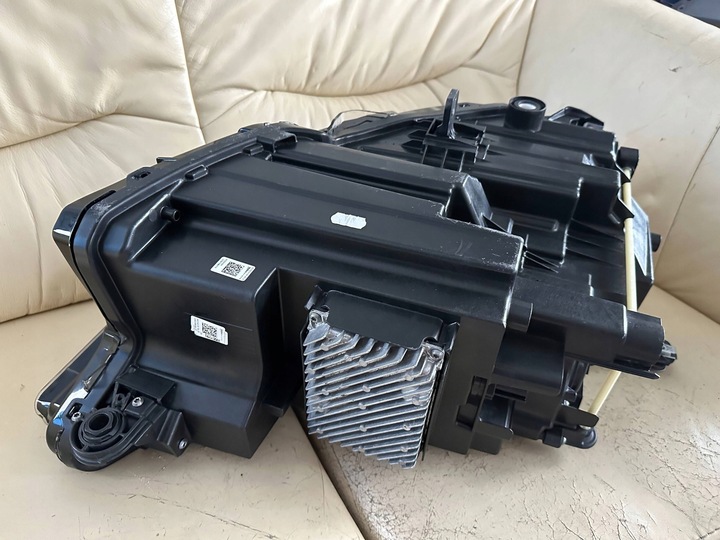 фото №8, Audi q4 sportback e-tron 2022 лампа передня