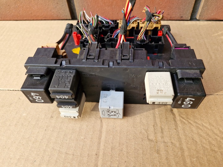 фото №1, Vw golf v toledo altea passat b6 блок керування модуль бортовою мережаю 3c0937049j