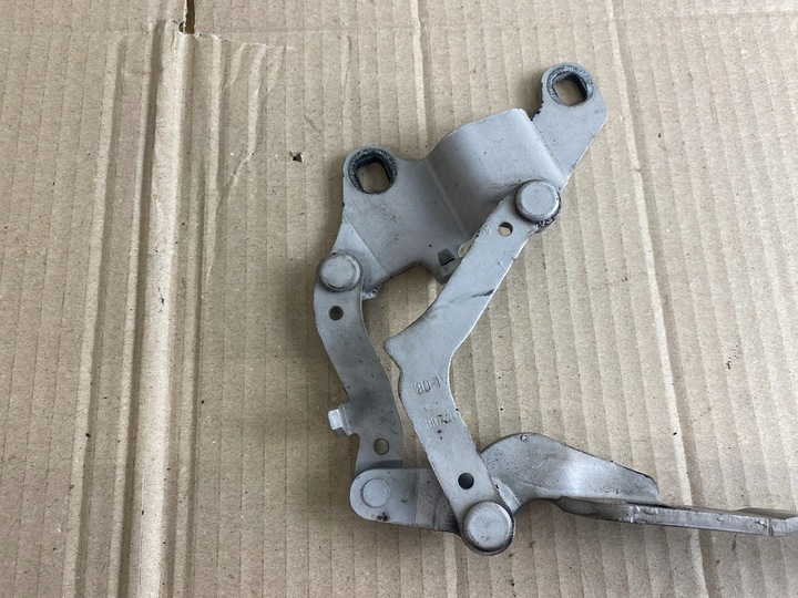 фото №10, Bmw 3 e90 e91 петля капота левый правые титан серебро 354 комплект 7115264