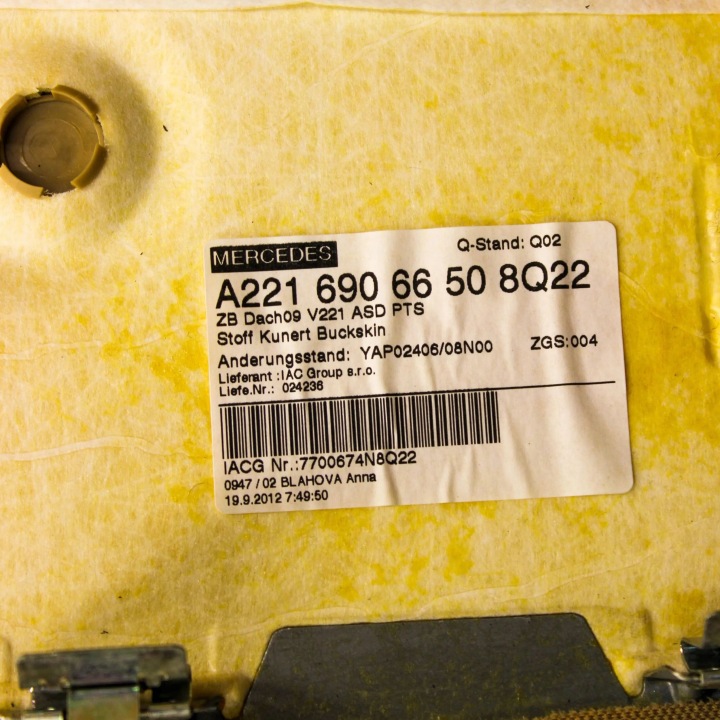 фото №11, Mercedes-benz s w221 2012 потолок