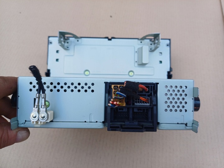 фото №5, Радио заводские сенсорный vw golf vii nr. 5g0035867c