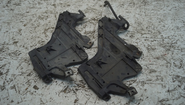 фото №6, Кронштейн   лампи ліве audi a4 b8 1301073033
