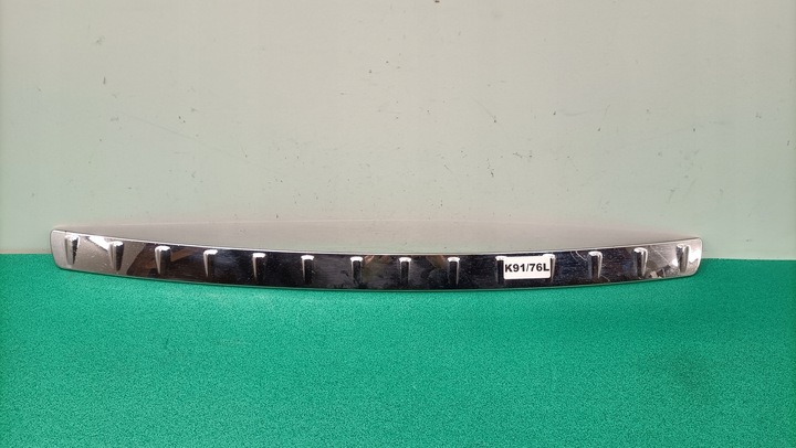 фото №1, Mercedes b-klasa w246 верхняя планка бампера зад хром накладка k91/76l