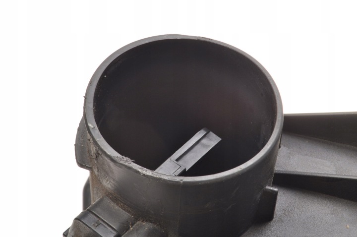 фото №8, Ford mondeo mk4 2.0 tdci корпус фільтра повітря 6g91-9600-eh