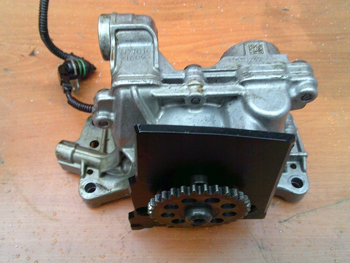 фото №10, Volvo s60 s90 v90 2.0 turbo клапан датчик насоса масла 31670242 31492531