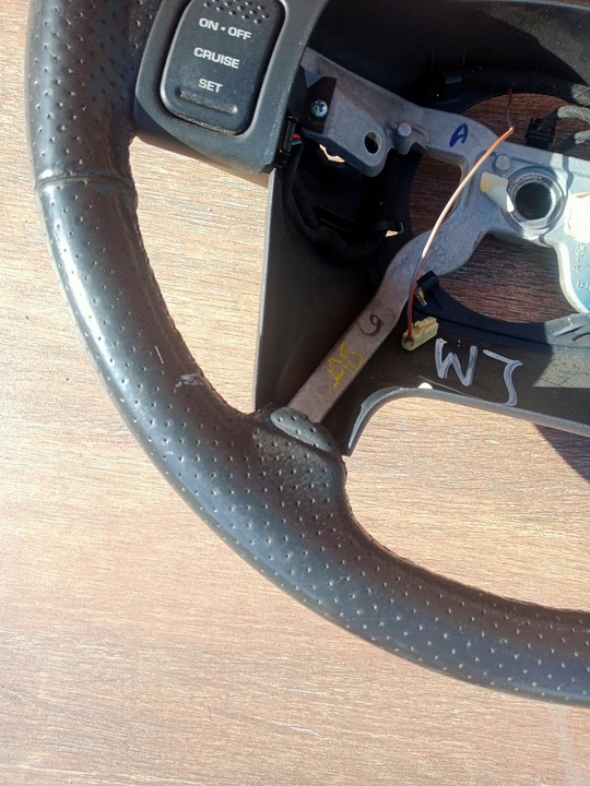 фото №14, Jeep grand cherokee wj 99-04 руль дерево overland