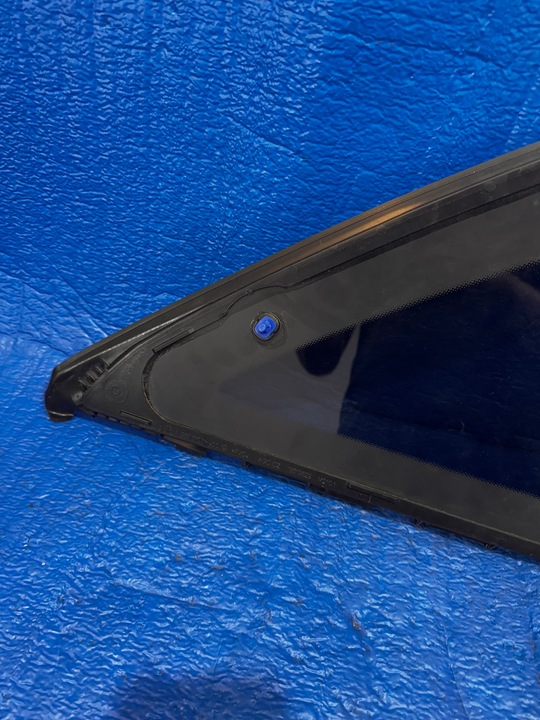 фото №8, Mercedes-benz glc x253 c253 стекло кузовная дверь задних a2536703701