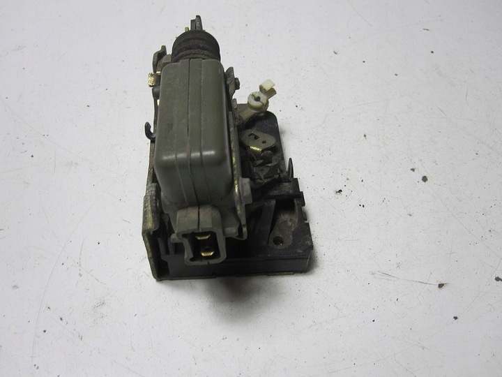 фото №8, Замок дверь переднее левый iveco daily iii 99r