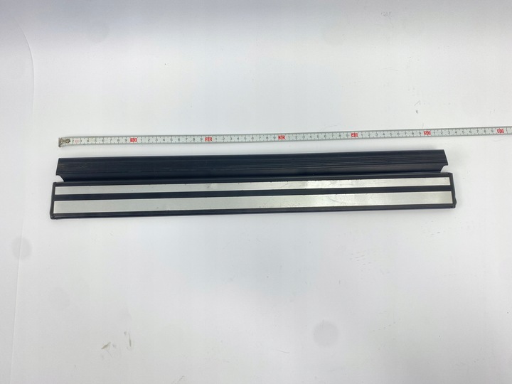 фото №1, Планка порогова накладка порога mercedes w124 sedan універсал зад праві лівий чорний