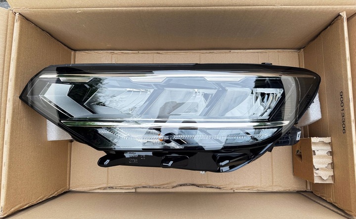фото №1, Новая оригинальная лампа правая передняя полный led vw passat b8 3g1941036q