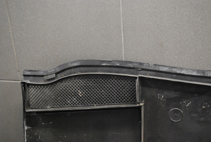 фото №14, Панель под лобовым стеклом audi a6 c5 eu 4b1819447