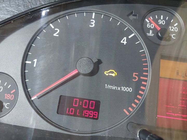 фото №8, Спідометр  / спідометр audi a6 c5 4b 2.5 tdi повний fis 4b0920932q