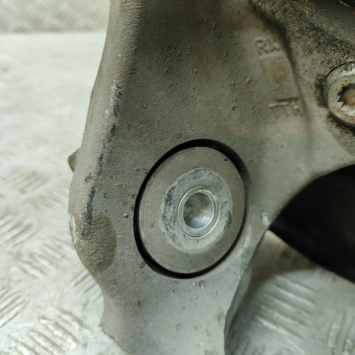 фото №7, Audi rs6 c7 2017 левая сторона ступица колёса передней