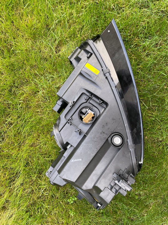 фото №15, Audi tt 8s0 15- ліва лампа ксенон