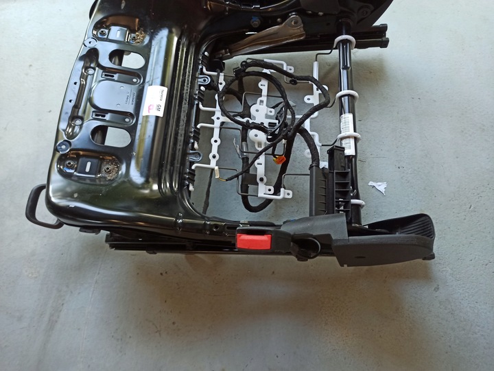 фото №4, Insignia подножка сиденья каркас сиденье моторчик