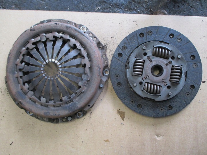 фото №1, Citroen c2 peugeot 1.4hdi диск прижим 9637569810