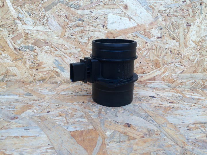 фото №1, Расходомер skoda superb ii 2 2.0tdi f00c2g7046