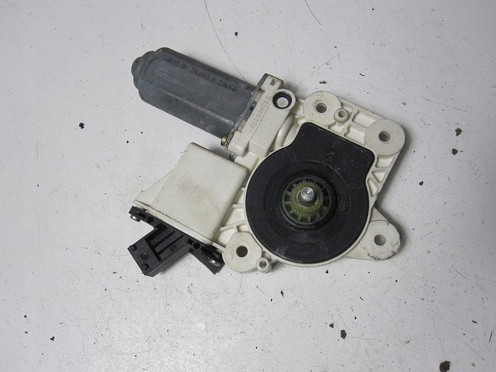 фото №8, Двигунчик скла задній правий opel signum 03r